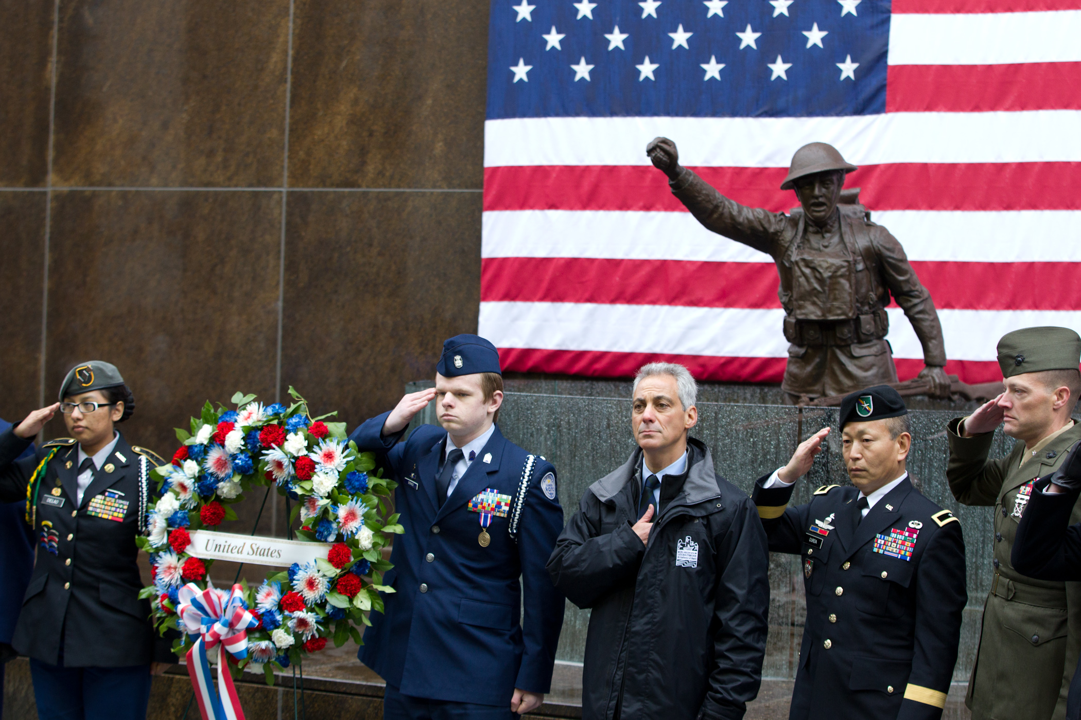 Mayor Emanuel attends City of Chicago’s annual Veterans Day wreath laying ceremony. 